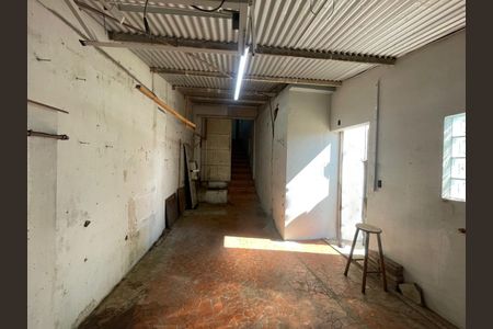 Casa à venda com 234m², 5 quartos e 6 vagas
