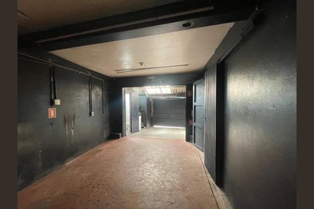 Casa à venda com 234m², 5 quartos e 6 vagas