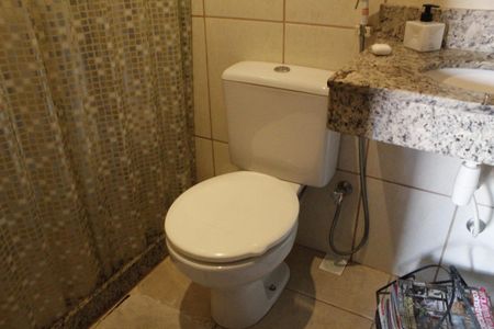 Casa de condomínio à venda com 350m², 2 quartos e 2 vagasBanheiro Social