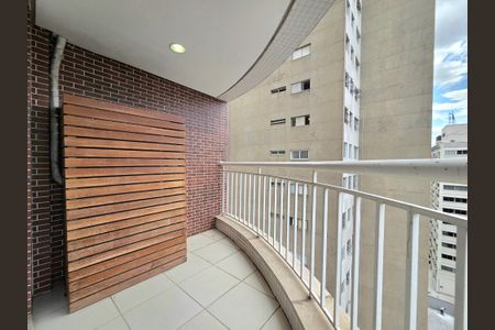 Apartamento para alugar com 96m², 2 quartos e 2 vagasVaranda da Suíte 