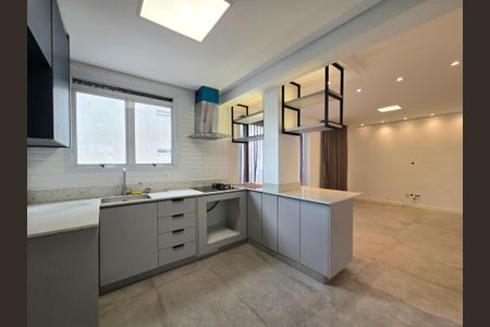 Apartamento para alugar com 96m², 2 quartos e 2 vagasCozinha