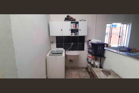 Casa para alugar com 199m², 4 quartos e 1 vaga Casa para alugar com 199m², 4 quartos e 1 vagaÁrea de Serviço