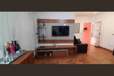 Casa para alugar com 199m², 4 quartos e 1 vaga