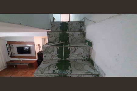 Casa para alugar com 199m², 4 quartos e 1 vaga Casa para alugar com 199m², 4 quartos e 1 vagaAcesso aos Quartos