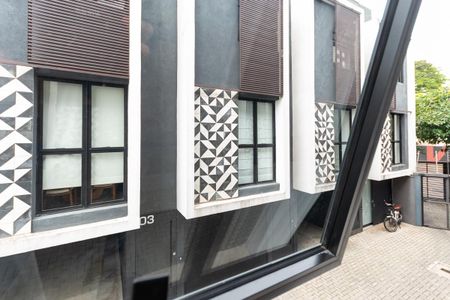 Vista de casa de condomínio para alugar com 2 quartos, 154m² em Vila Ipojuca, São Paulo