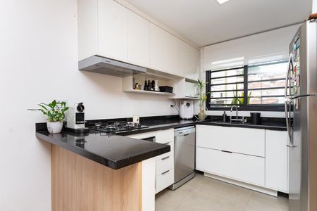 Casa de condomínio à venda com 154m², 2 quartos e 2 vagasCozinha Americana
