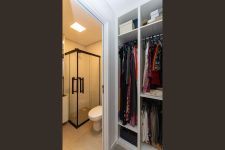 Casa de condomínio à venda com 154m², 2 quartos e 2 vagasCloset da Suíte