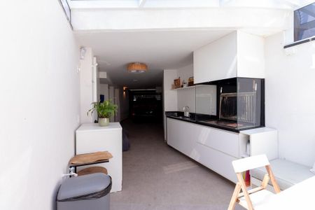 Casa de condomínio à venda com 154m², 2 quartos e 2 vagas Casa de condomínio à venda com 154m², 2 quartos e 2 vagasEspaço Gourmet