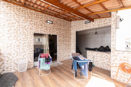 Apartamento para alugar com 330m², 3 quartos e 1 vagaVaranda