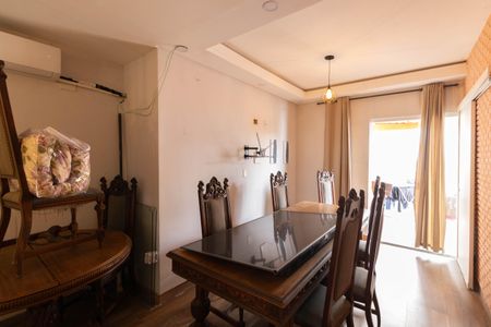 Apartamento para alugar com 330m², 3 quartos e 1 vagaSala de Jantar