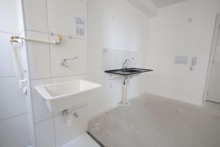 Apartamento à venda com 37m², 1 quarto e sem vaga Apartamento à venda com 37m², 1 quarto e sem vagaSala, cozinha e área de serviço