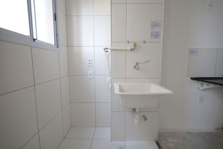 Apartamento à venda com 37m², 1 quarto e sem vaga Apartamento à venda com 37m², 1 quarto e sem vagaSala, cozinha e área de serviço