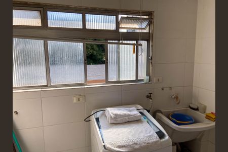 Apartamento à venda com 64m², 2 quartos e 1 vaga Apartamento à venda com 64m², 2 quartos e 1 vagaÁrea de Serviço