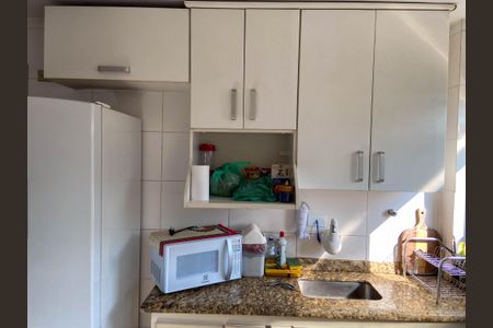 Apartamento à venda com 64m², 2 quartos e 1 vaga Apartamento à venda com 64m², 2 quartos e 1 vagaCozinha