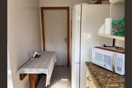 Apartamento à venda com 64m², 2 quartos e 1 vaga Apartamento à venda com 64m², 2 quartos e 1 vagaCozinha