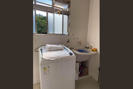 Apartamento à venda com 64m², 2 quartos e 1 vaga Apartamento à venda com 64m², 2 quartos e 1 vagaÁrea de Serviço