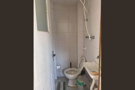 Apartamento à venda com 64m², 2 quartos e 1 vaga Apartamento à venda com 64m², 2 quartos e 1 vagaBanheiro - Área de Serviço