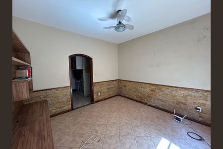 Casa para alugar com 2 quartos, 100m² em Anchieta, Nilópolis