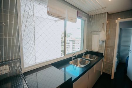 Apartamento à venda com 460m², 3 quartos e 6 vagasÁrea de serviço