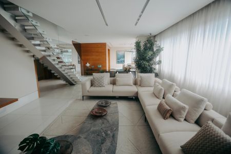 Apartamento à venda com 460m², 3 quartos e 6 vagasSala