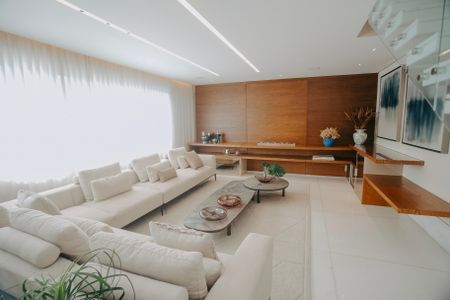 Apartamento à venda com 460m², 3 quartos e 6 vagasSala 2