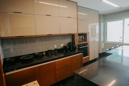 Apartamento à venda com 460m², 3 quartos e 6 vagasCozinha