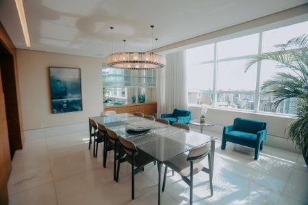 Apartamento à venda com 460m², 3 quartos e 6 vagasSala