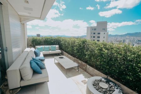 Apartamento à venda com 460m², 3 quartos e 6 vagasÁrea comum