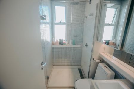 Apartamento à venda com 460m², 3 quartos e 6 vagasBanheiro social