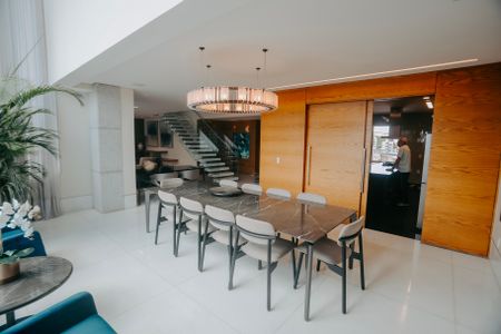 Apartamento à venda com 460m², 3 quartos e 6 vagasSala