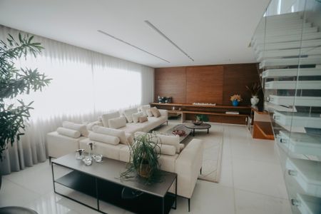 Apartamento à venda com 460m², 3 quartos e 6 vagasSala