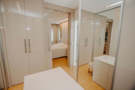 Apartamento à venda com 460m², 3 quartos e 6 vagasCloset da Suíte 2 