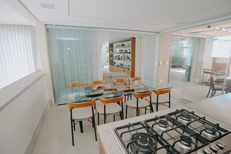 Apartamento à venda com 460m², 3 quartos e 6 vagasCozinha