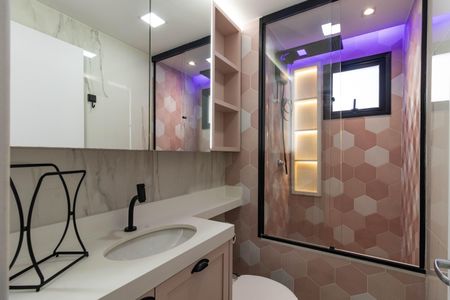 Apartamento para alugar com 43m², 2 quartos e 1 vaga Apartamento para alugar com 43m², 2 quartos e 1 vagaBanheiro