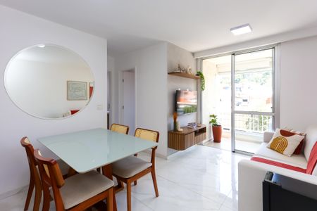 Apartamento para alugar com 50m², 2 quartos e 1 vagasala 