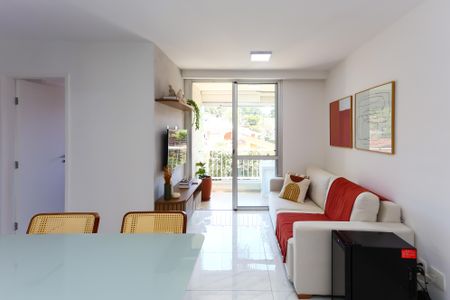sala  de apartamento para alugar com 2 quartos, 50m² em Super Quadra Morumbi, São Paulo