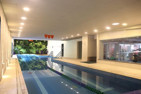 Studio à venda com 50m², 1 quarto e 1 vagaPiscina Coberta