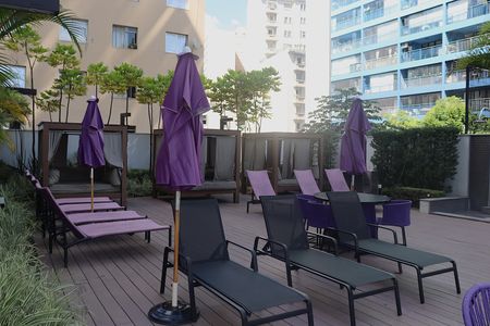 Studio à venda com 50m², 1 quarto e 1 vagaPiscina