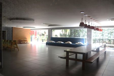 Studio à venda com 50m², 1 quarto e 1 vagaSalão de Festas