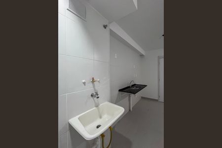 Apartamento para alugar com 40m², 2 quartos e sem vaga Apartamento para alugar com 40m², 2 quartos e sem vagaCozinha e Área de Serviço