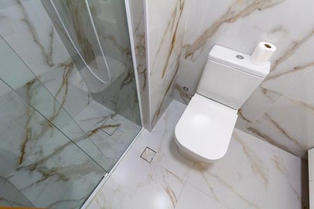 Apartamento para alugar com 68m², 3 quartos e 2 vagas Apartamento para alugar com 68m², 3 quartos e 2 vagasBanheiro