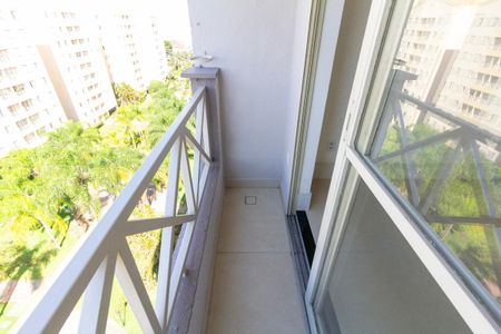 Apartamento para alugar com 68m², 3 quartos e 2 vagas Apartamento para alugar com 68m², 3 quartos e 2 vagasVaranda