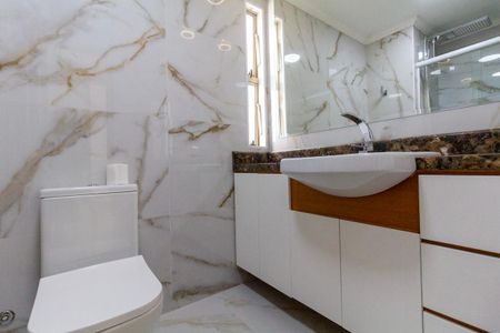 Apartamento para alugar com 68m², 3 quartos e 2 vagas Apartamento para alugar com 68m², 3 quartos e 2 vagasBanheiro