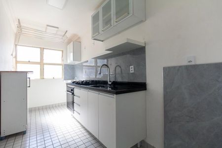 Apartamento para alugar com 68m², 3 quartos e 2 vagas Apartamento para alugar com 68m², 3 quartos e 2 vagasCozinha e Área de Serviço
