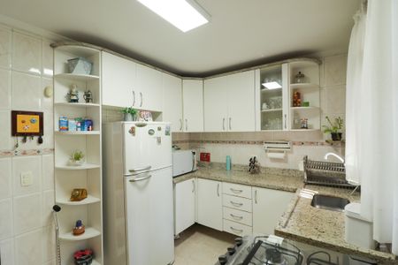 Casa para alugar com 77m², 2 quartos e 1 vaga Casa para alugar com 77m², 2 quartos e 1 vagaCozinha