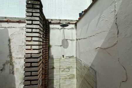 Casa para alugar com 82m², 2 quartos e 2 vagas Casa para alugar com 82m², 2 quartos e 2 vagasDucha