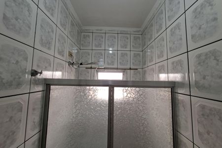 Casa para alugar com 82m², 2 quartos e 2 vagas Casa para alugar com 82m², 2 quartos e 2 vagasBanheiro