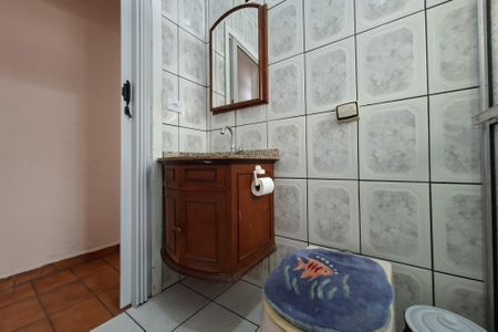 Casa para alugar com 82m², 2 quartos e 2 vagas Casa para alugar com 82m², 2 quartos e 2 vagasBanheiro