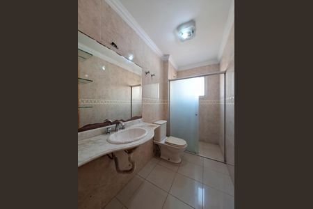 Apartamento à venda com 164m², 3 quartos e 4 vagasBanheiro