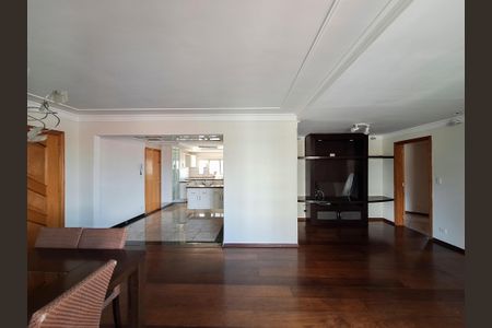 Apartamento à venda com 164m², 3 quartos e 4 vagasSala